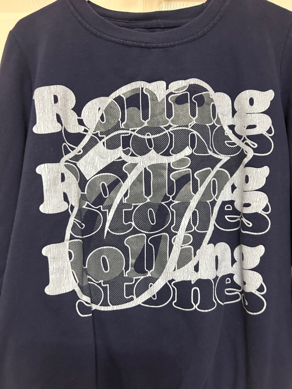 the Rolling Stones Navy Sweatshirt with Light Blue and Gray Logo - 2022 on tag M